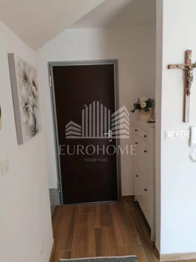 Entrée - Two-Bedroom Apartment with Sea View in Pašman