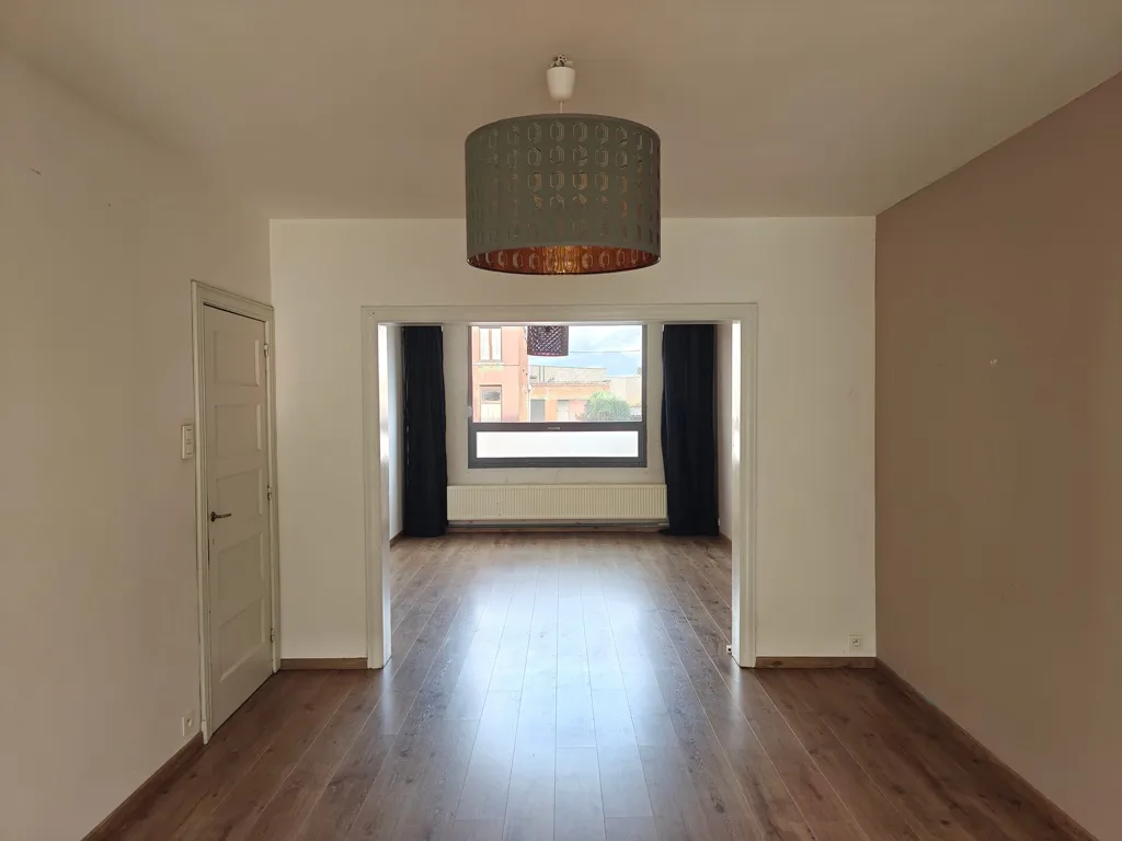 hallway_entrance