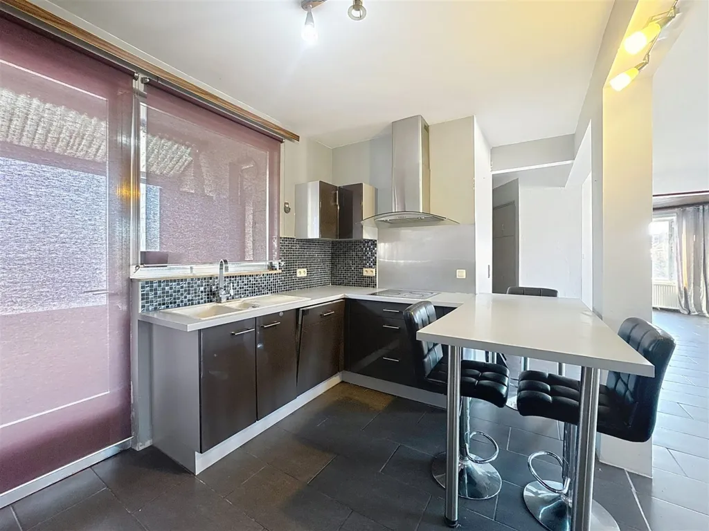 Appartement à Rénover avec Terrasse à Laeken