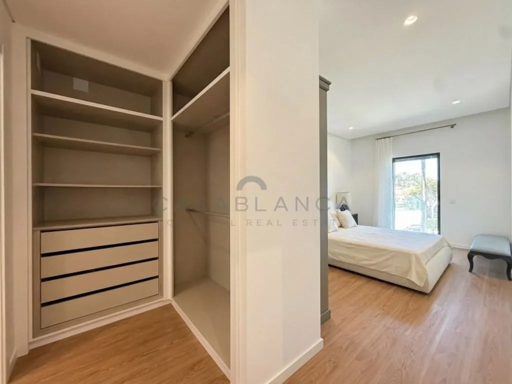 Magamistoad - Luxury 2-Bedroom Apartment in Cascais Centre