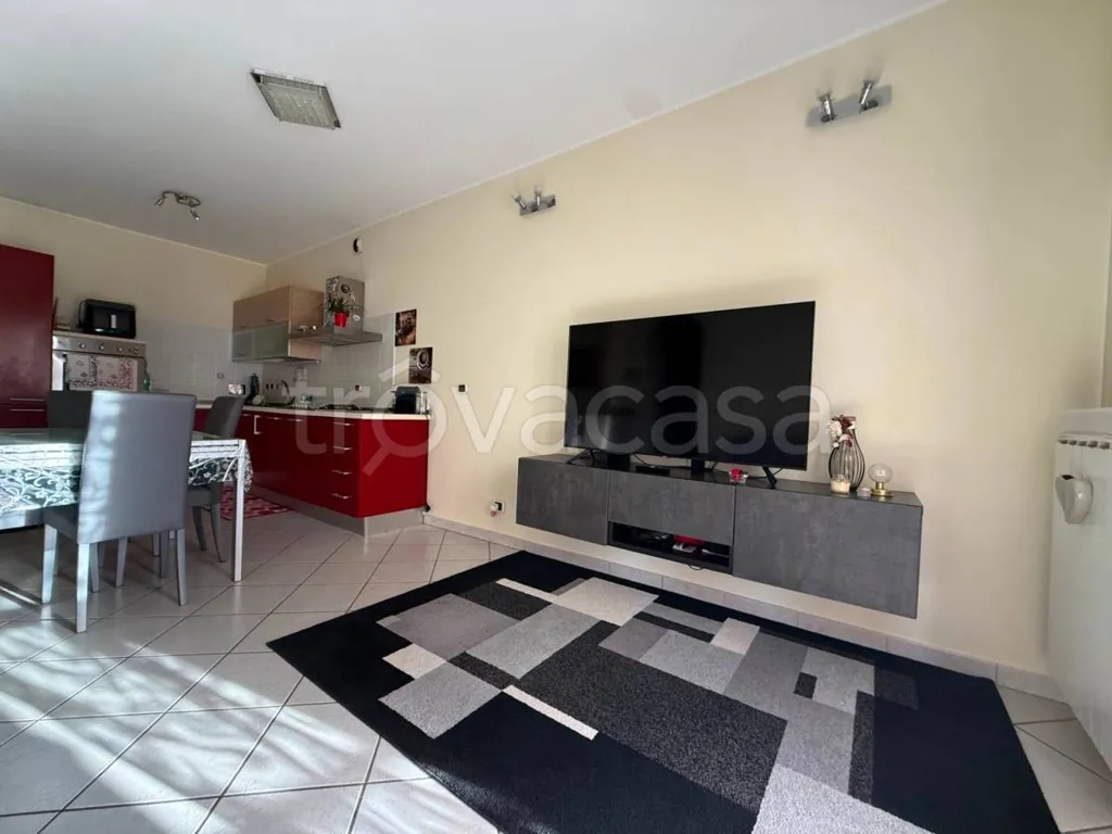 Soggiorno - Modern Studio with Balcony in Settimo Torinese