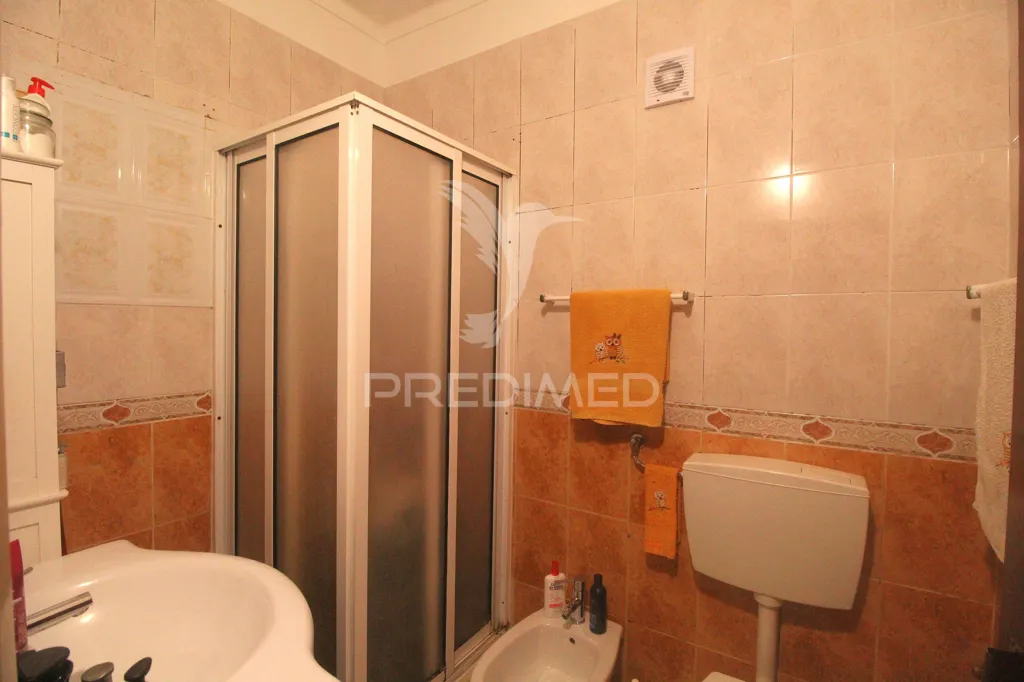 Bathrooms - 2-room apartment in Barreiro