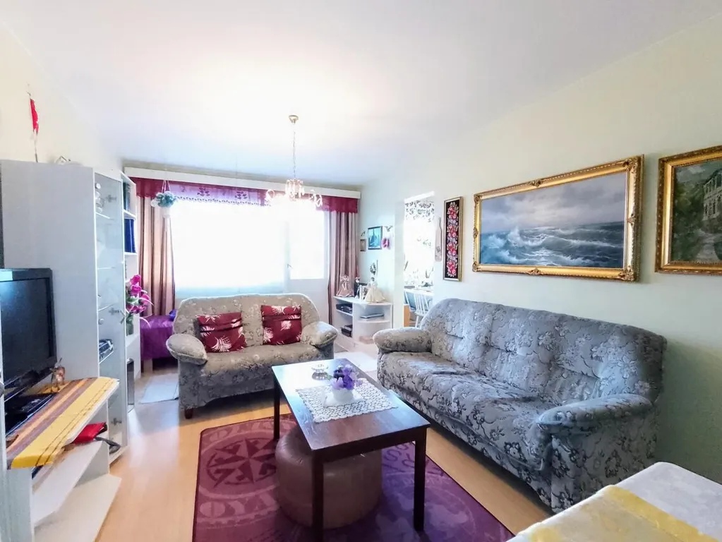 Séjour - Upper Floor Flat with Balcony in Pieksämäki Centre