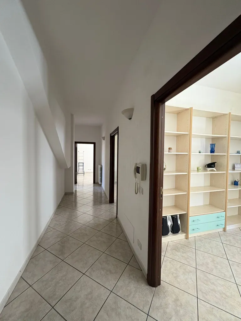 Esik - Colonial House with Terrace in Palma Campania