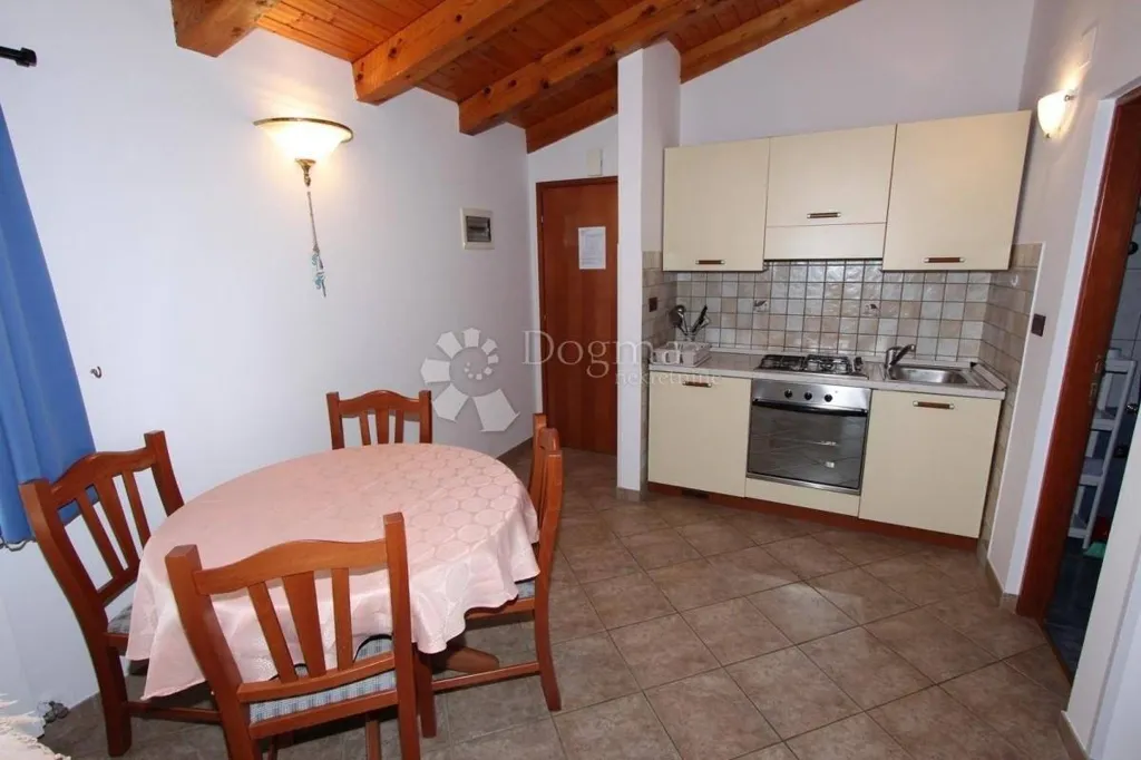 Sala da pranzo - Villa with 6 Apartments in Rovinj