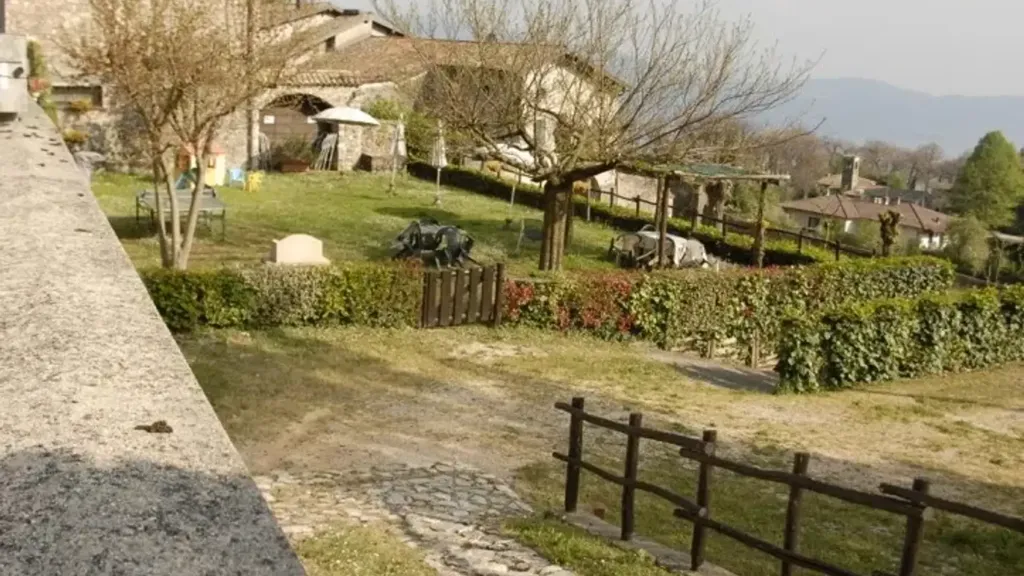 Jardin - Lake-View Rustico with Apartments in Gargnano