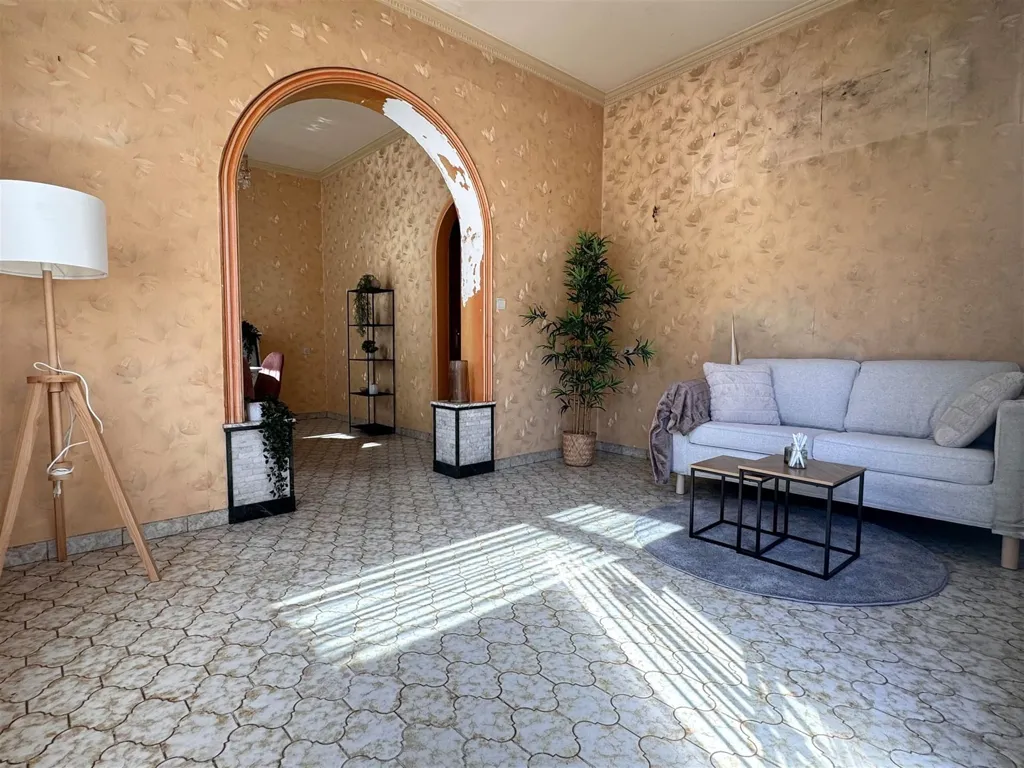 Séjour - Maison avec Terrasse et Garage à Lessines