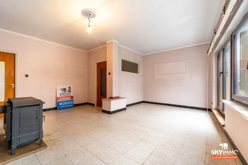 Elutuba - Spacious House with Garden and Garage in Seraing