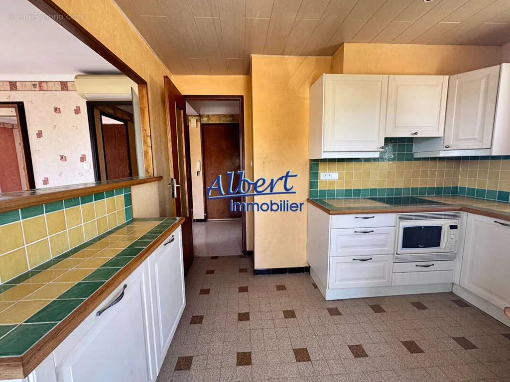 Cuisine - Appartement T3 avec Terrasses aux Lônes