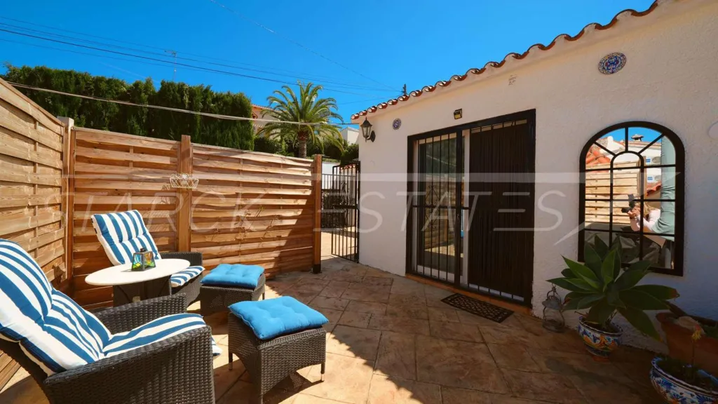 Terrass - Villa with Pool in Orba