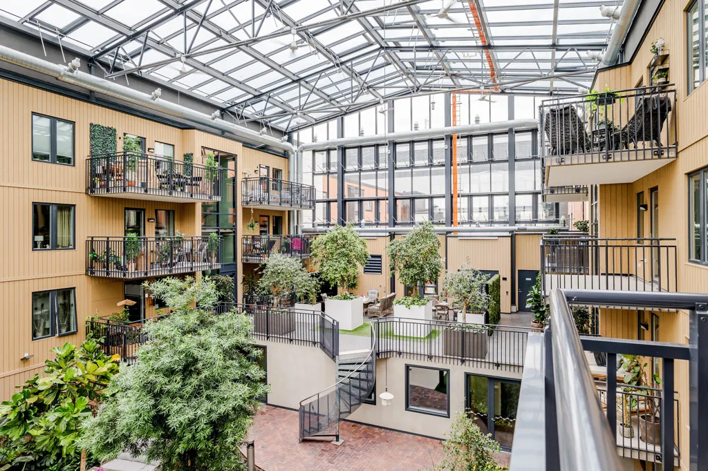 Aed - Modern Flat with Balconies in Innovatum
