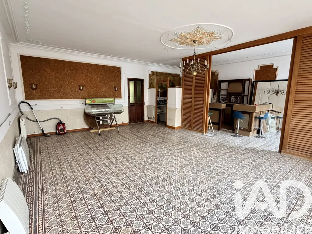 Elutuba - Characterful Townhouse in Patay Centre
