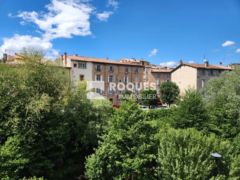 Balcone - New T2 Flat with River View in Lodève