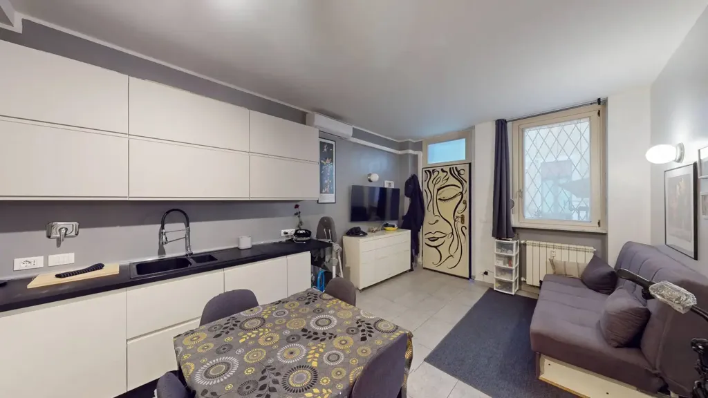 Cuisine - Ground Floor Flat with Air Conditioning in Torino Centre