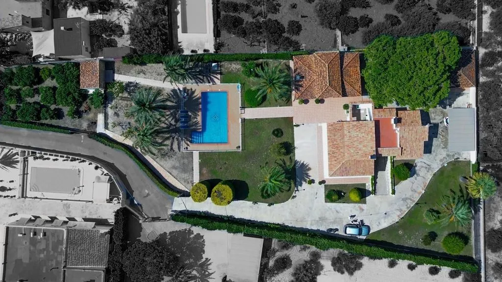 Õhuvaade - Luxury Detached House with Pool in Perleta