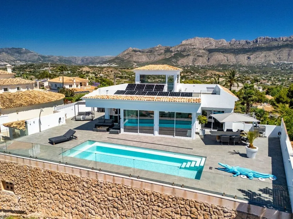 Piscine - Contemporary Chalet with Pool in Altea Pueblo