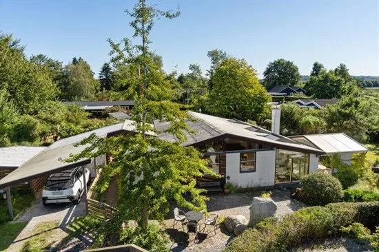 5-toaline maja asukohas Melby