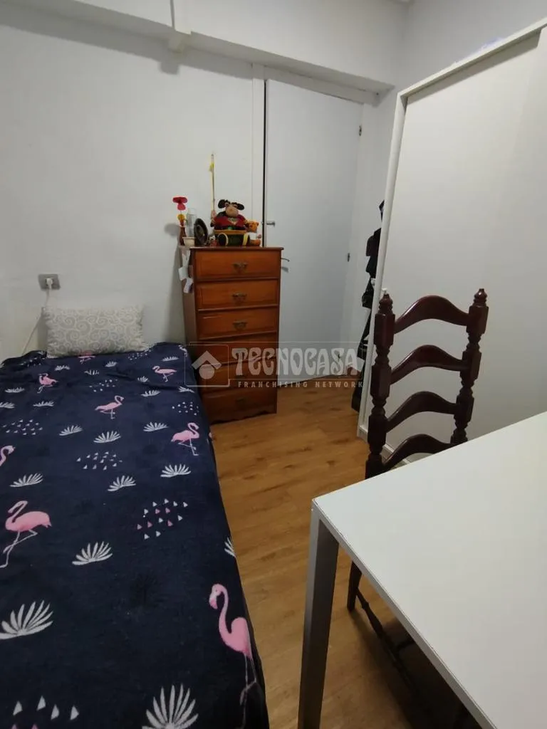 Chambres - Apartment with Balcony in Aiora