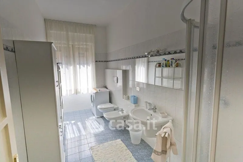 Bathrooms - Apartment with Balcony in Trento