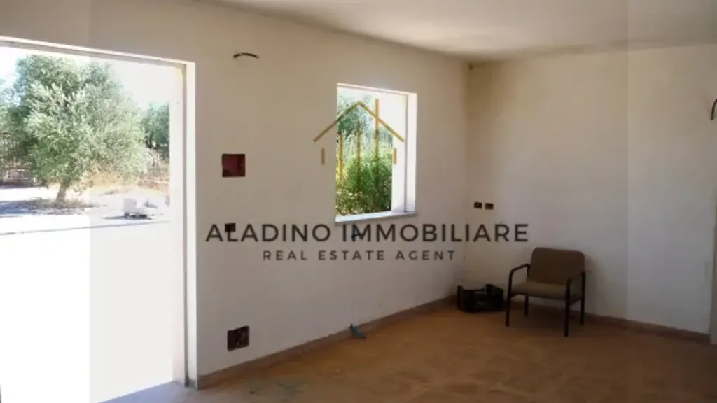 Toad - Rustic Villa with Olive Grove in Trani