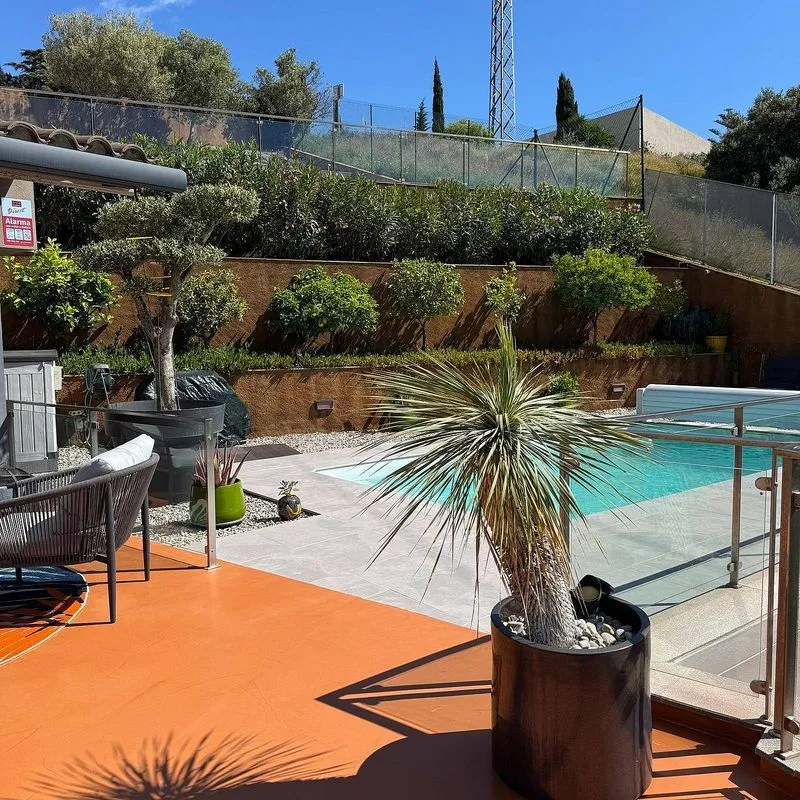 Piscina - Chalet with Pool and Sea View in Llançà
