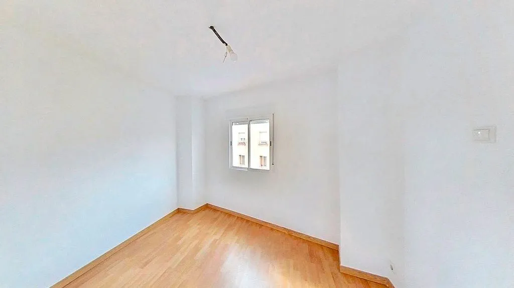 Pièces - 1-Bedroom Flat in Opañel, Carabanchel