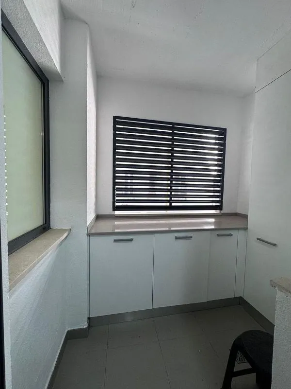 Köök - Modern Flat with South View in Chamberí