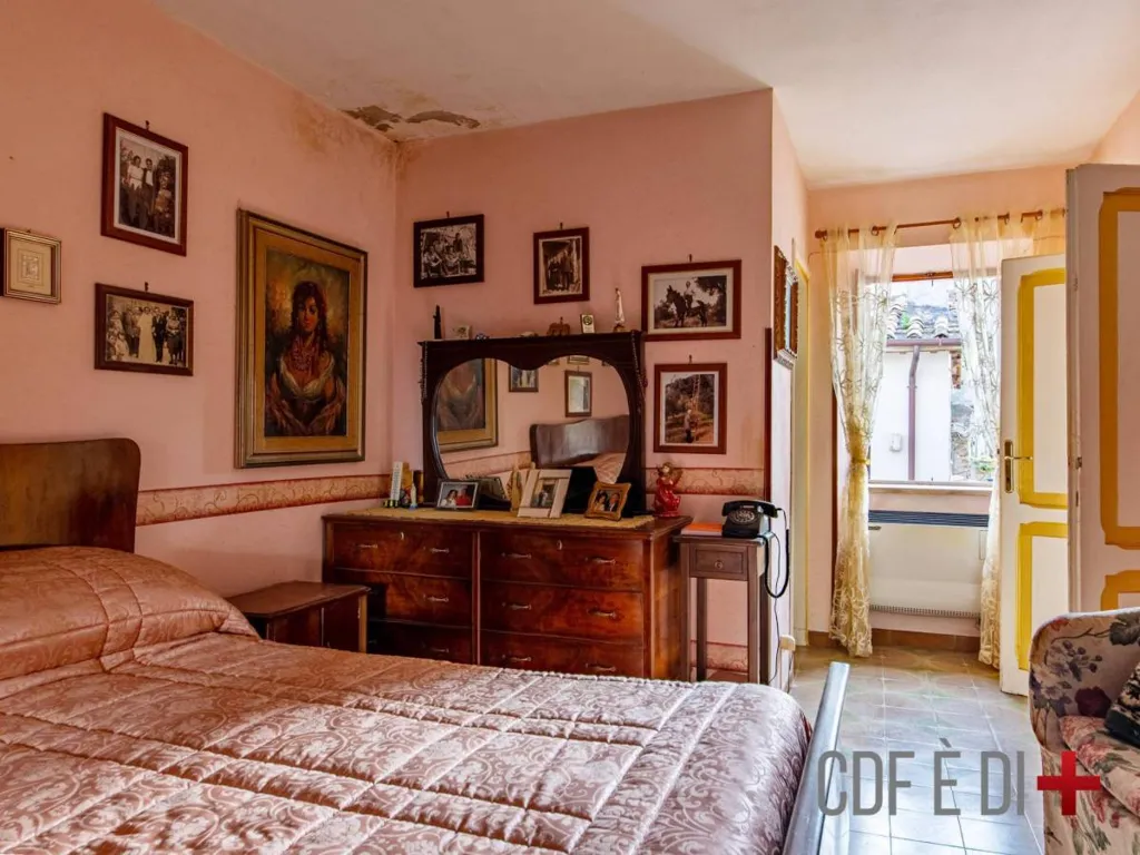 Chambres - Characterful Apartment with Balcony in Monte Santa Maria