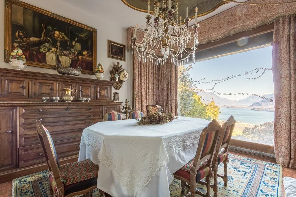 Salle à manger - Luxury Villa with Lake View in Dongo