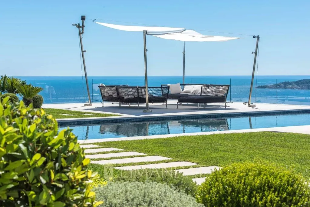 Bassein - Luxury Villa with Sea View in Grimaud