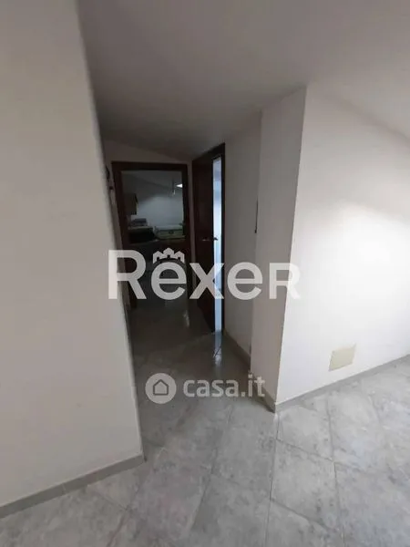 Garaaž - Independent House with Garden in Raiano