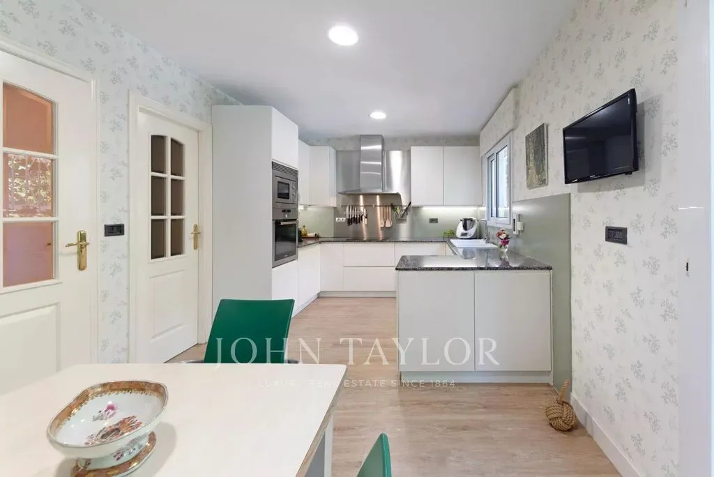 Cuisine - 6-Bedroom House with Pool in Sant Agustí, Mallorca