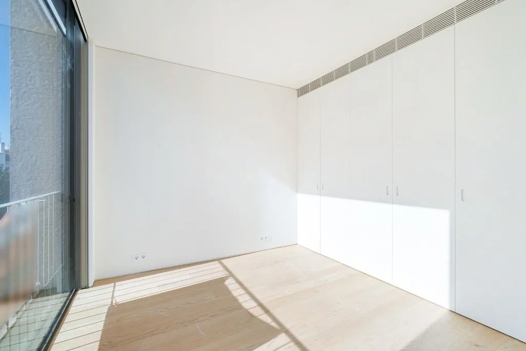 Pièces - Luxury Flat with Balcony in Gandarinha, Cascais