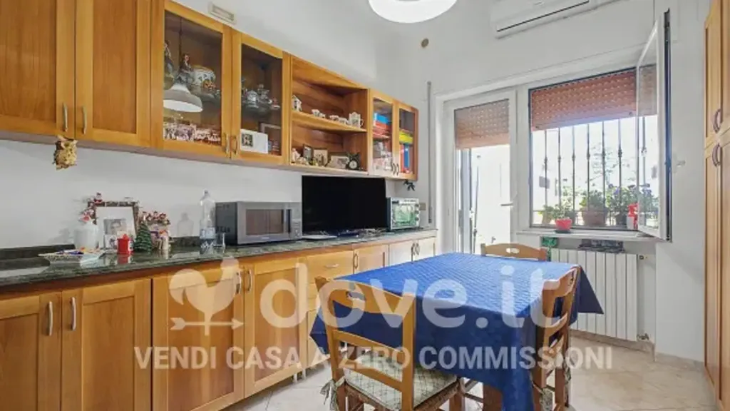 Salle à manger - Ground Floor Apartment with Garden in Pescara