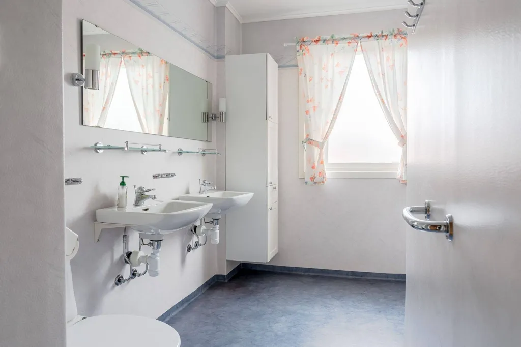 Salles de bain - Maison 8 pièces à Skellefteå kommun