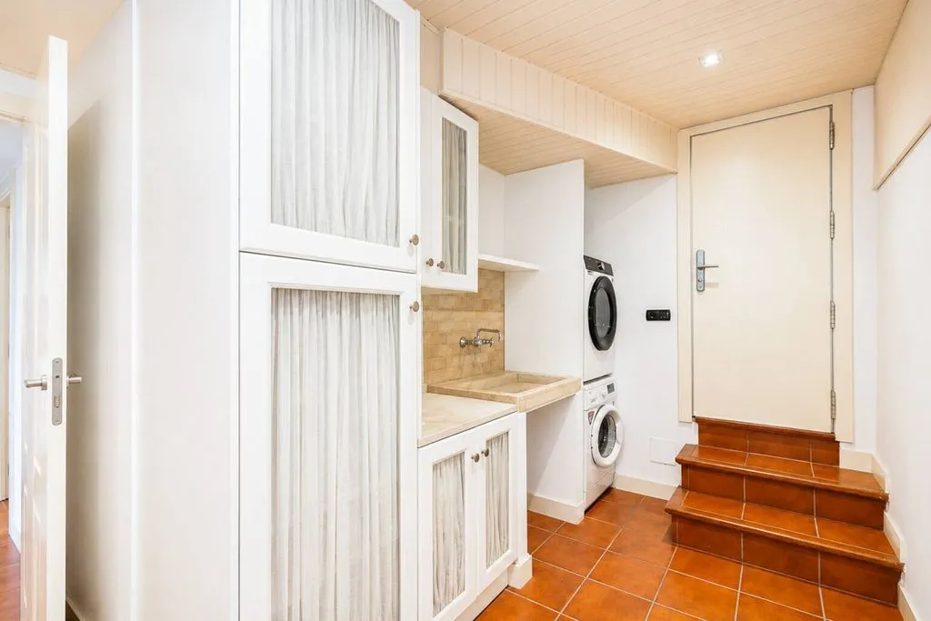 Buanderie - Contemporary 5-Bedroom House with Pool in Sitges
