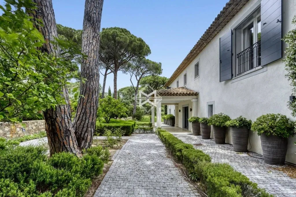 Välivaade - Luxury Villa with Pool in Ramatuelle