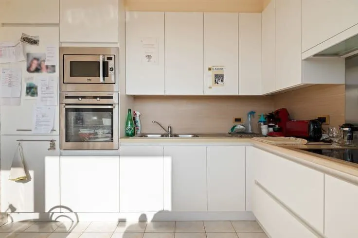 Cucina - Apartment with Canal View in Deurne, Antwerp