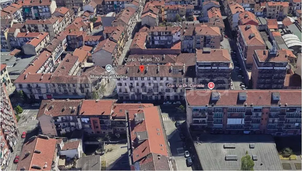 Õhuvaade - Bungalow with Balcony in Turin
