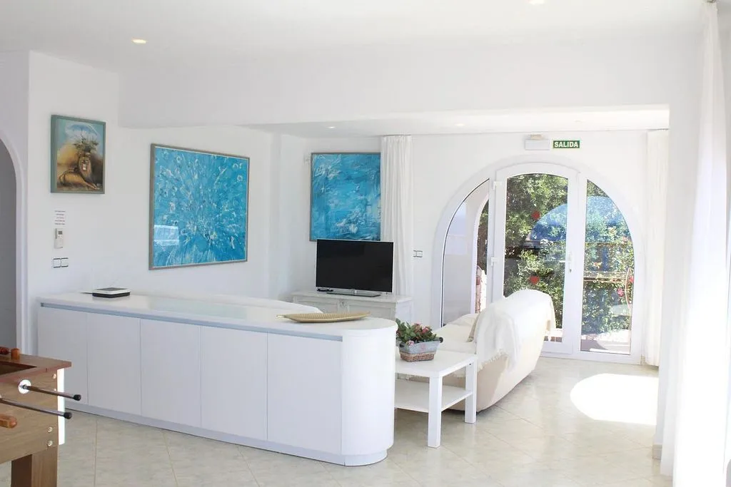 Elutuba - Chalet with Pool and Terrace in Alaior