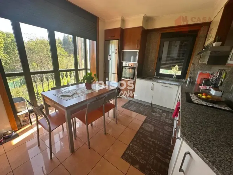 Cuisine - Maison 4 chambres à ES