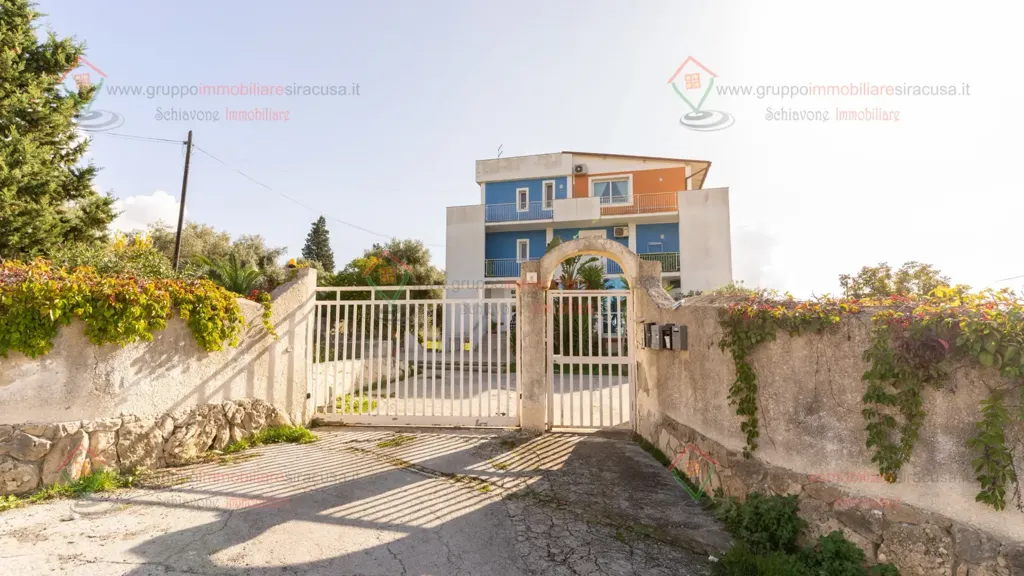 Välivaade - Bilocale with Private Parking in Siracusa