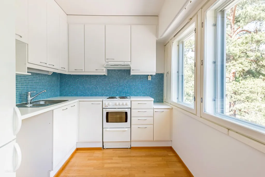 Cuisine - Spacious Flat with Sauna in Tapiola, Espoo