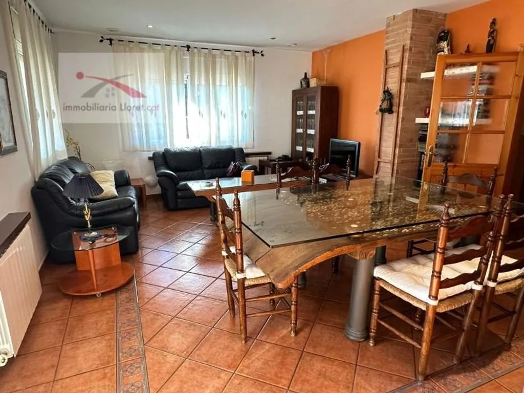 Sala da pranzo - Luxury House with Pool in Lloret de Mar