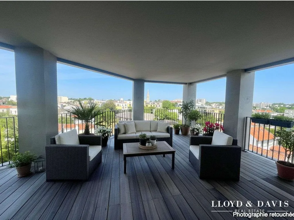Terrasse - Appartement d'Exception avec Terrasses à Bordeaux