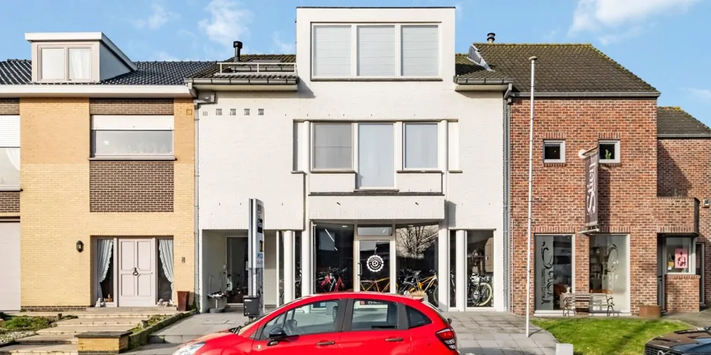 Extérieur - Penthouse avec Terrasse SUD-EST au Centre de Dadizele