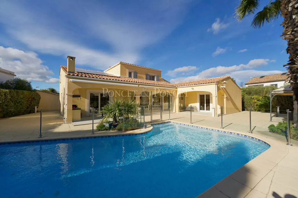 Piscina - Villa with Pool near Pérols Centre