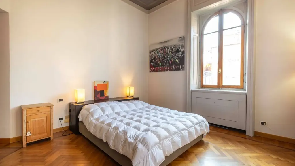 Bedrooms - 1920s Villa with Garden in Vigevano Centre