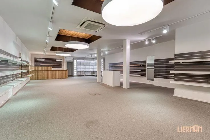 Toad - Commercial Property with Development Potential in Aalst