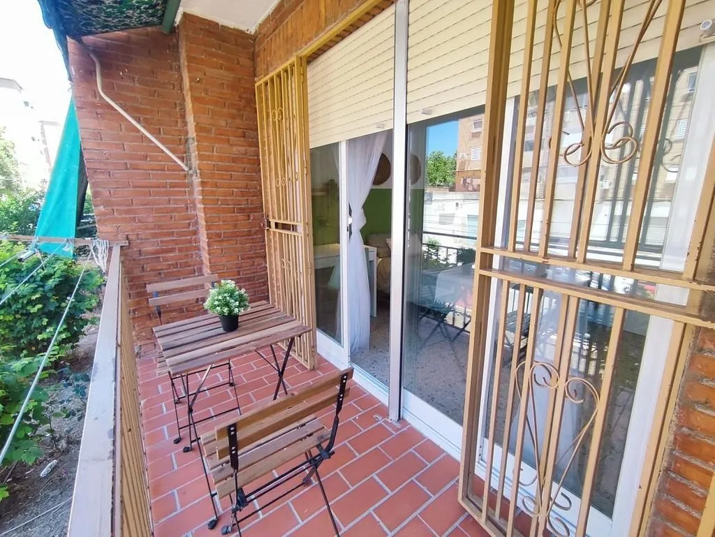 Rõdu - Apartment with Terrace in Granada